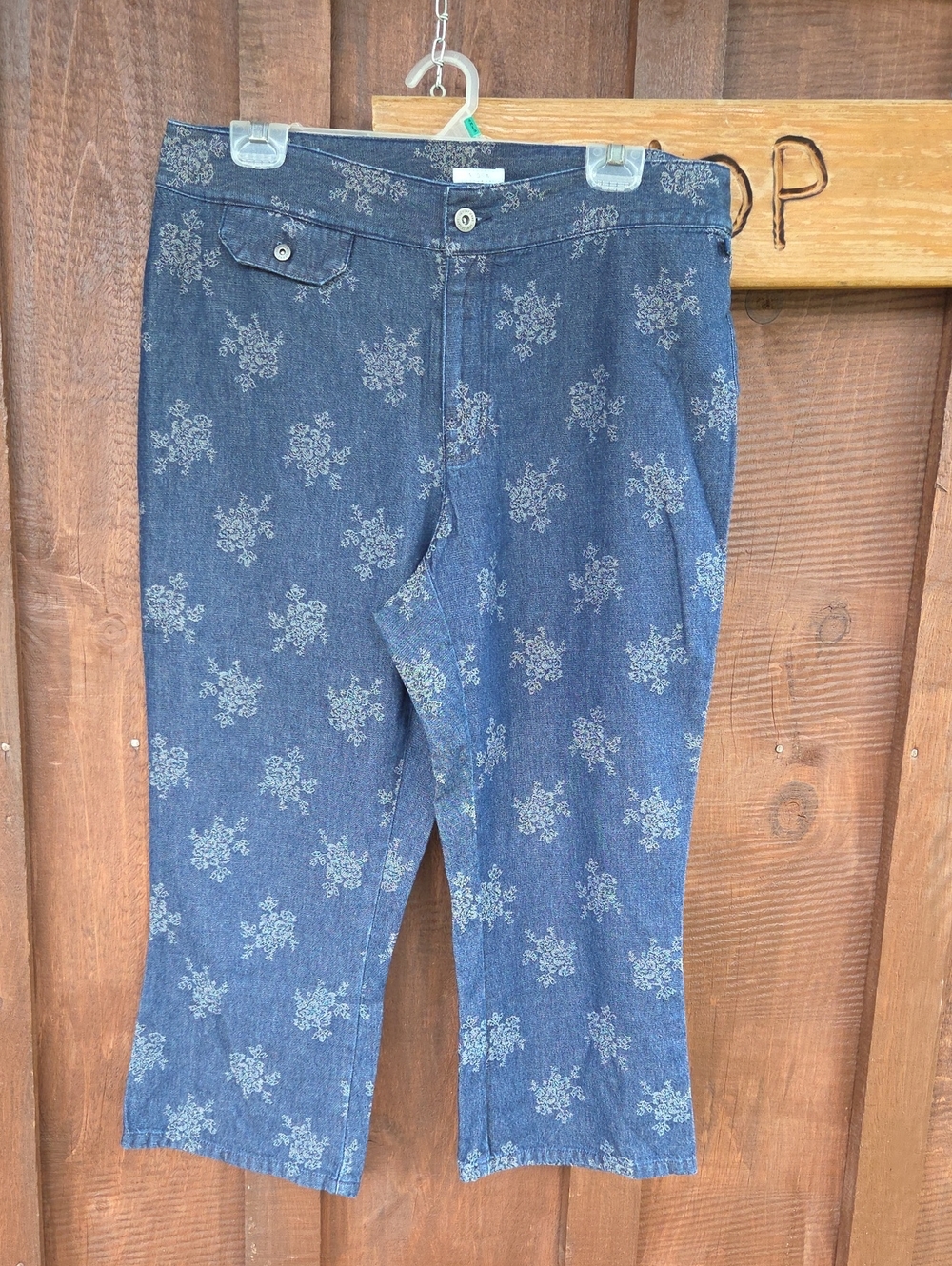 Lizwear Y2K Audra Floral Capri Pants Jeans